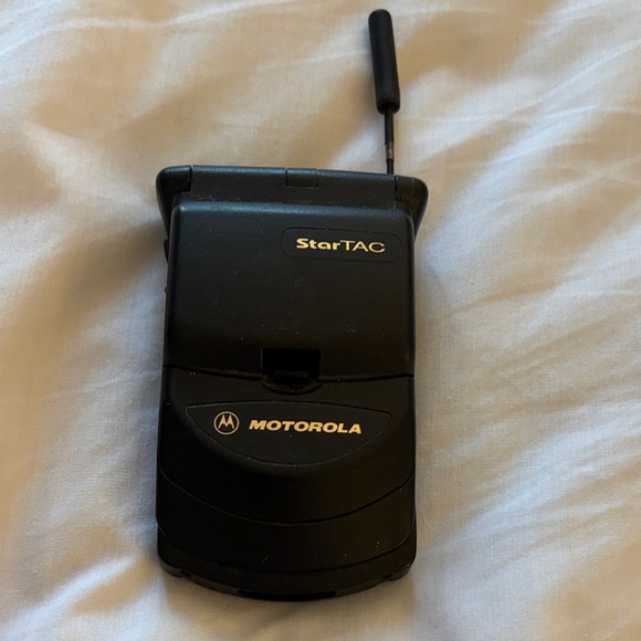Motorola StarTAC Classic Black Phone